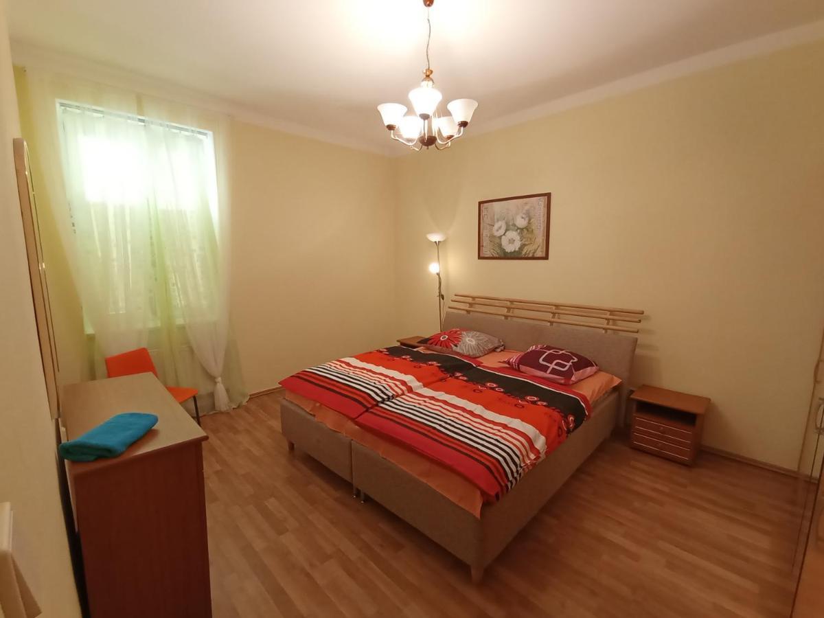 Apartments Captain Flint Praha Eksteriør bilde